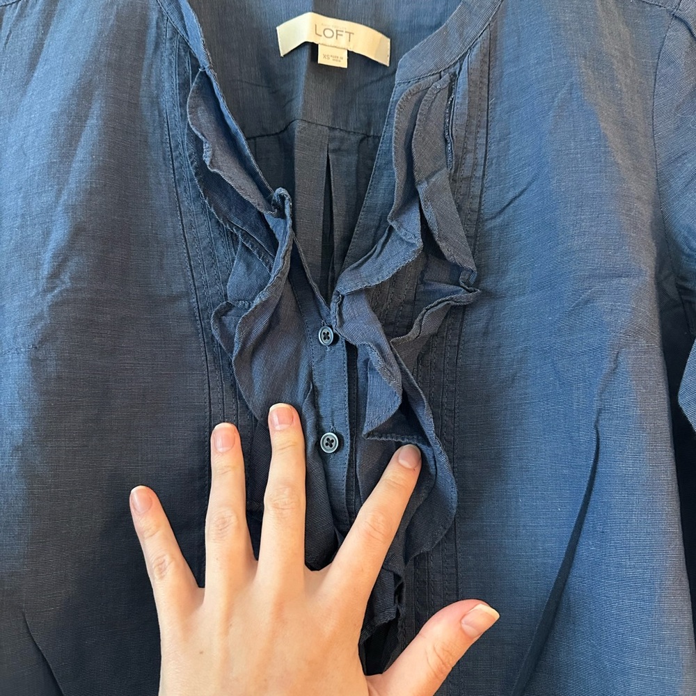LOFT Ruffled Chambray Top - Picture 4 of 8